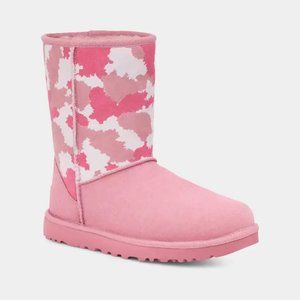 UGG $170 Classic Short Jagged Camo Pink Sz 11 NIB!